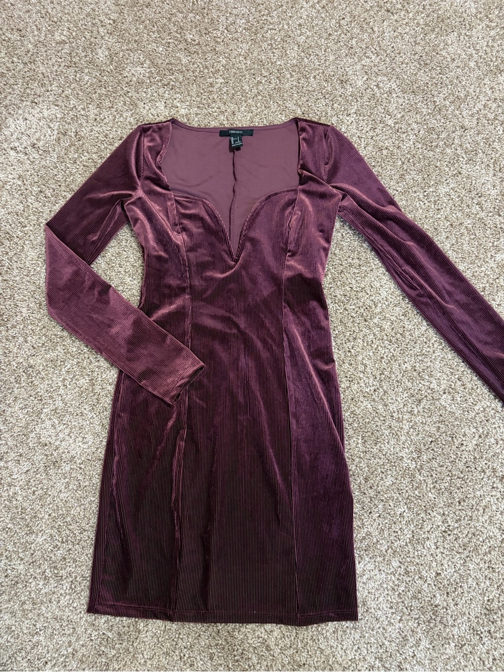 Velvet Corduroy Long-Sleeve Bodycon Dress in Deep Plum